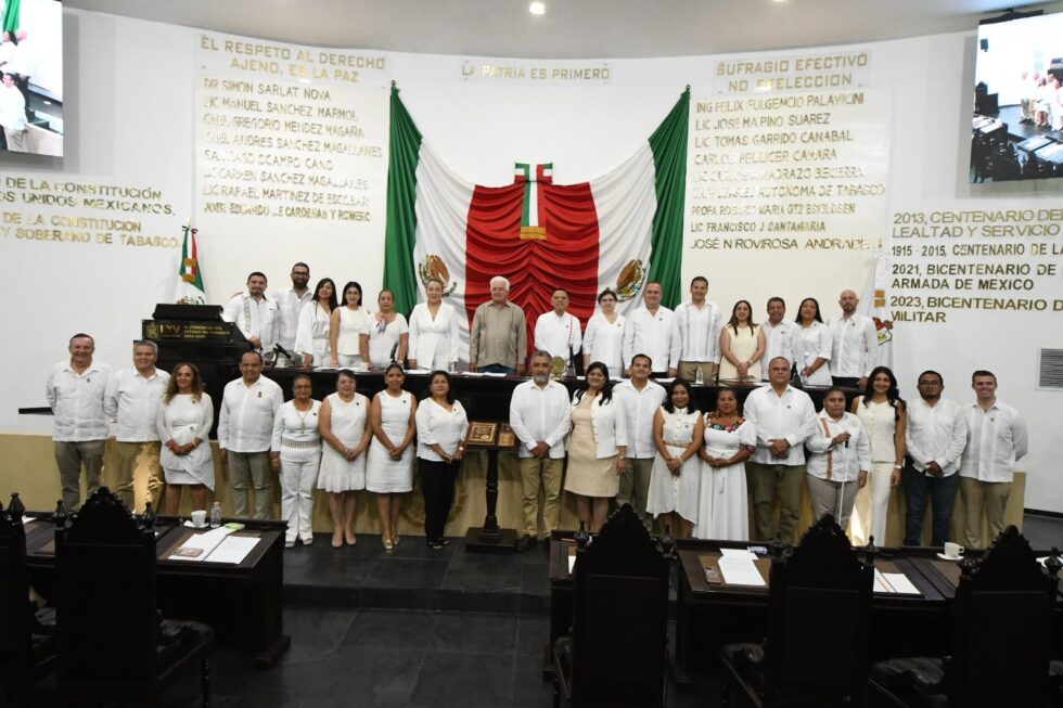 Rinden protesta 72 integrantes del nuevo Poder Judicial del Estado de ...