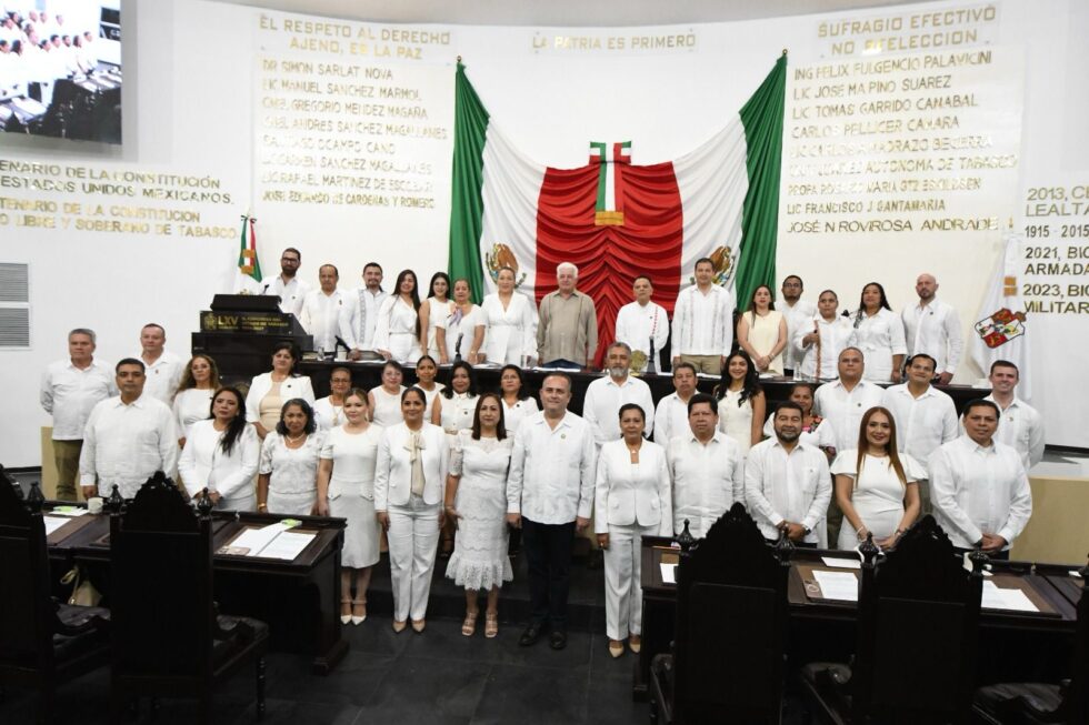 Rinden protesta 72 integrantes del nuevo Poder Judicial del Estado de ...