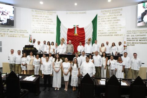 Rinden protesta 72 integrantes del nuevo Poder Judicial del Estado de ...