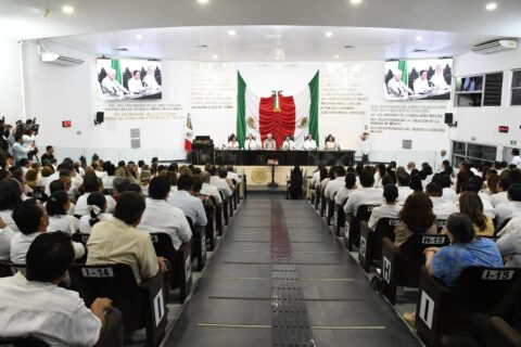 Rinden protesta 72 integrantes del nuevo Poder Judicial del Estado de ...