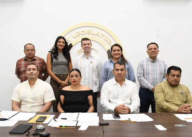 Entrevistan a aspirantes a la titularidad del Órgano Interno de Control de la Comisión Estatal de los Derechos Humanos