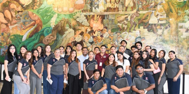 Recibe el presidente de la JUCOPO a estudiantes de la Universidad Vizcaya de las Américas