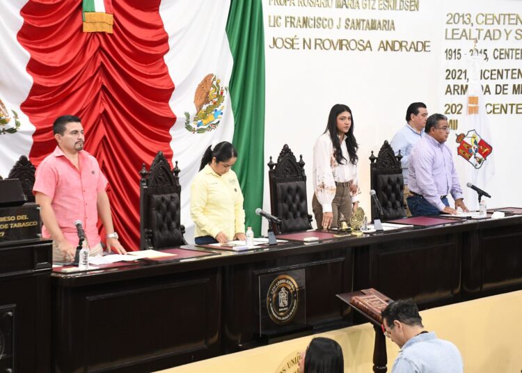 Recibe mesa directiva propuestas en materia social, fiscal, aduanera y financiera