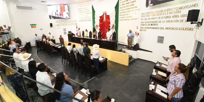 Presenta Comisión Permanente Informe de los asuntos tratados durante el Período de Receso