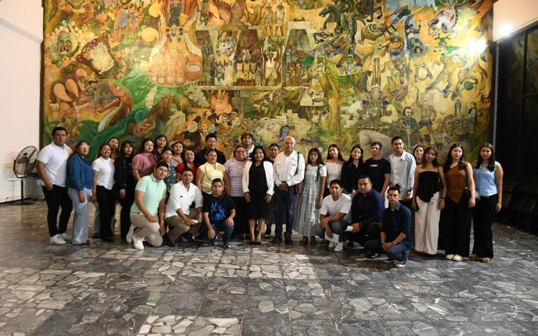 Visitan el Congreso estudiantes de la Universidad Intercultural del Estado de Tabasco, Unidad Académica Tamulté de las Sabanas