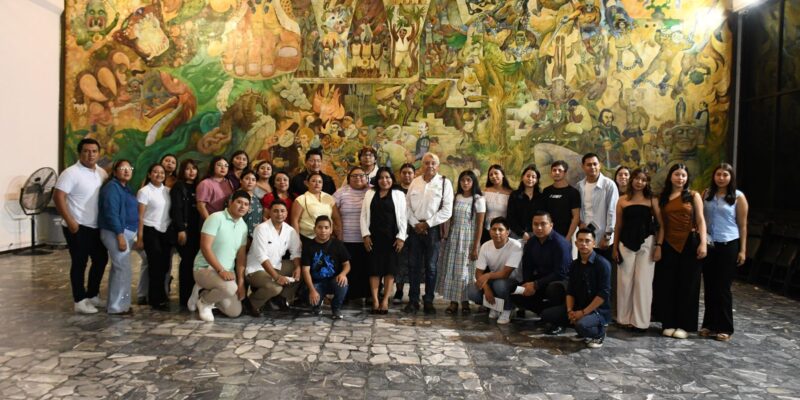 Visitan el Congreso estudiantes de la Universidad Intercultural del Estado de Tabasco, Unidad Académica Tamulté de las Sabanas