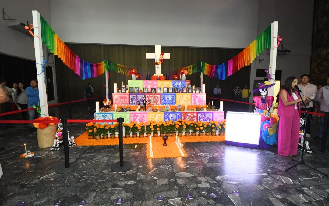 Con la instalación del tradicional Altar del Día de Muertos, la LXV Legislatura recuerda a los Fieles Difuntos