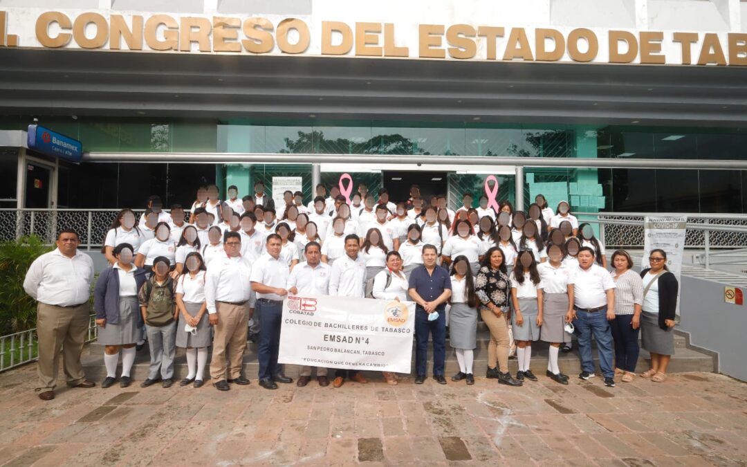 Visitan el Congreso del Estado estudiantes de San Pedro, Balancán